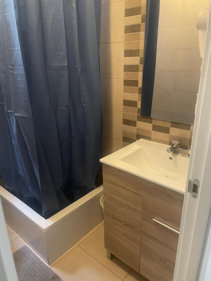 Kaylapart Aparthotel L'Hospitalet de Llobregat Esterno foto